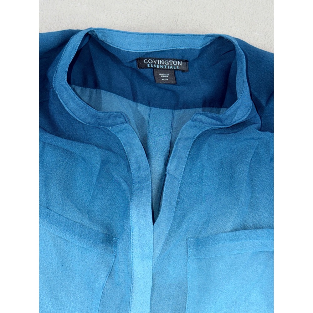 Covington Essentials Women's Medium Blue Ombre Snake Print Sheer Button Up‎ Top - Picture 6 of 8
